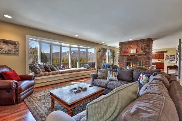 $1,395,000 | 39 Wallis View Lane, Ludlow, VT 05149