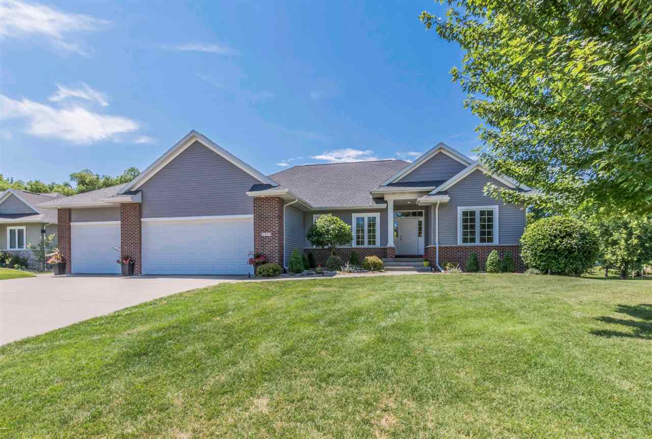 3375 Wild Rose Road Robins, IA 52411 - Photo 1 of 35 Gallery Image 1