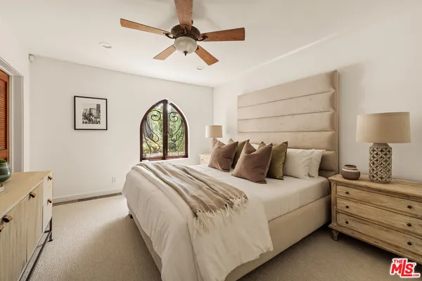 $2,495,000 | 11411 Dona Lola Drive, Studio City, CA 91604