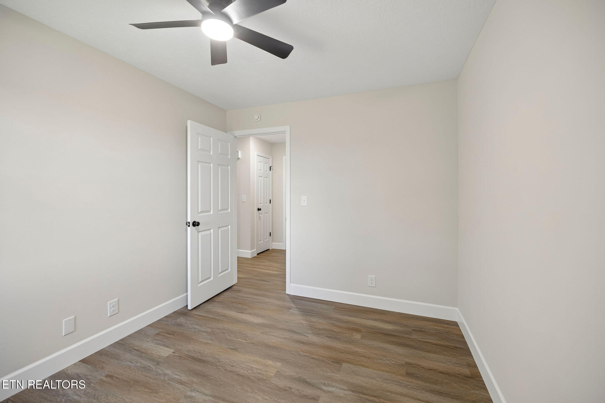 2245 Pinecrest Road Jacksboro, TN 37757 - Photo 18 of 60 21-2245 Pinecrest Rd - 021