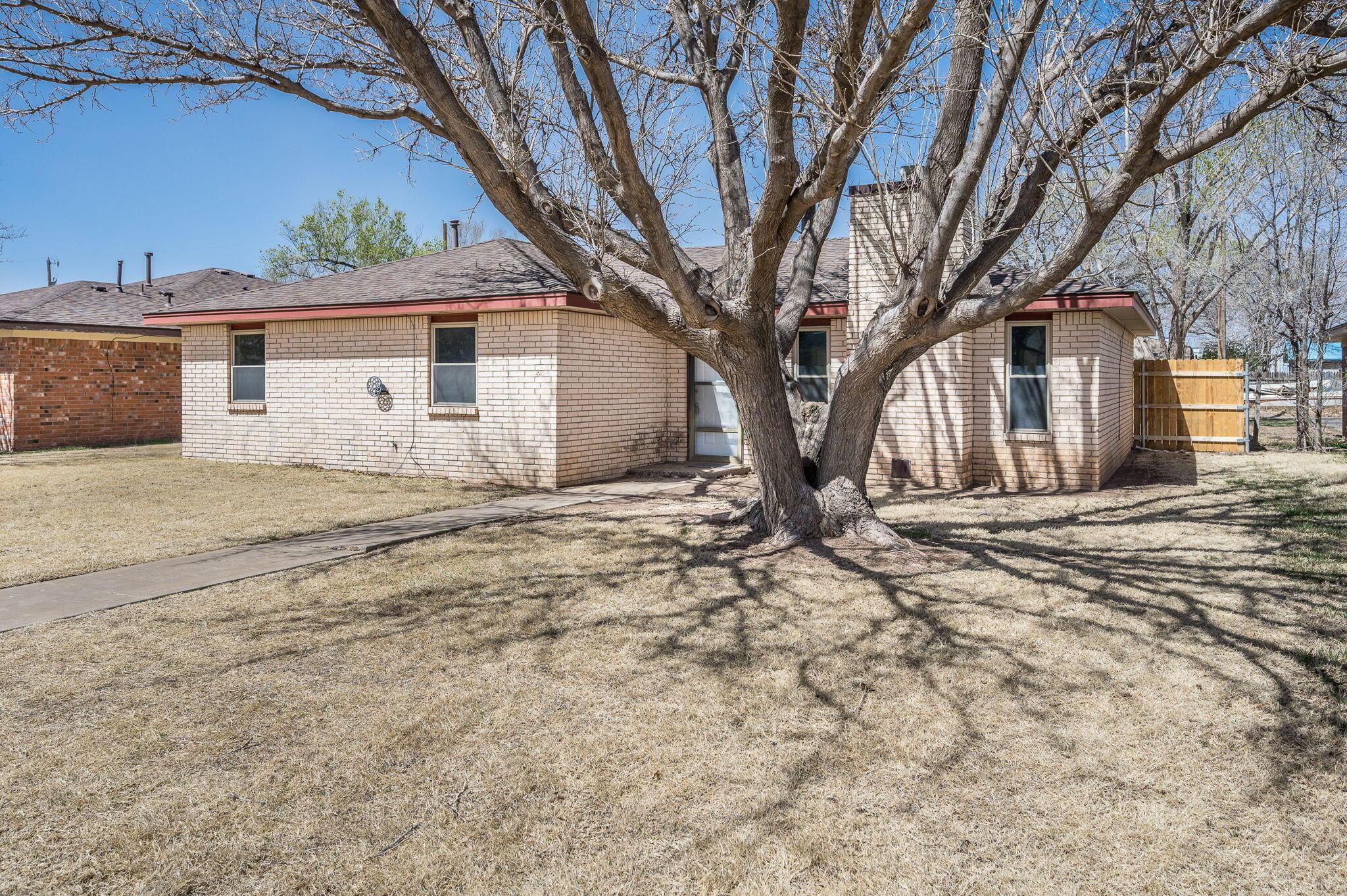7208 Hatton Road Amarillo, TX 79110 - Photo 3 of 21 Front-2
