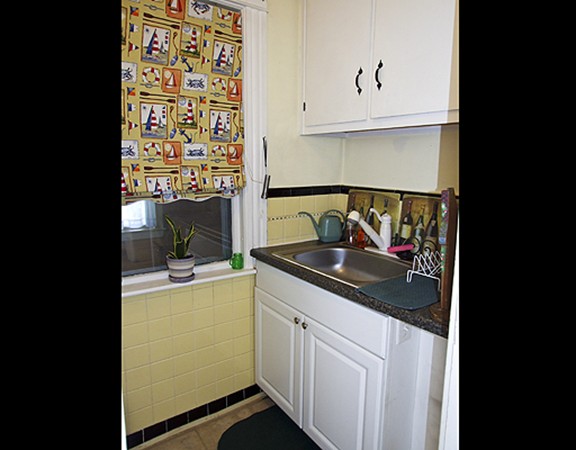 1 Othello Road Worcester, MA 01604 - Photo 8 of 30 Gallery Image 8