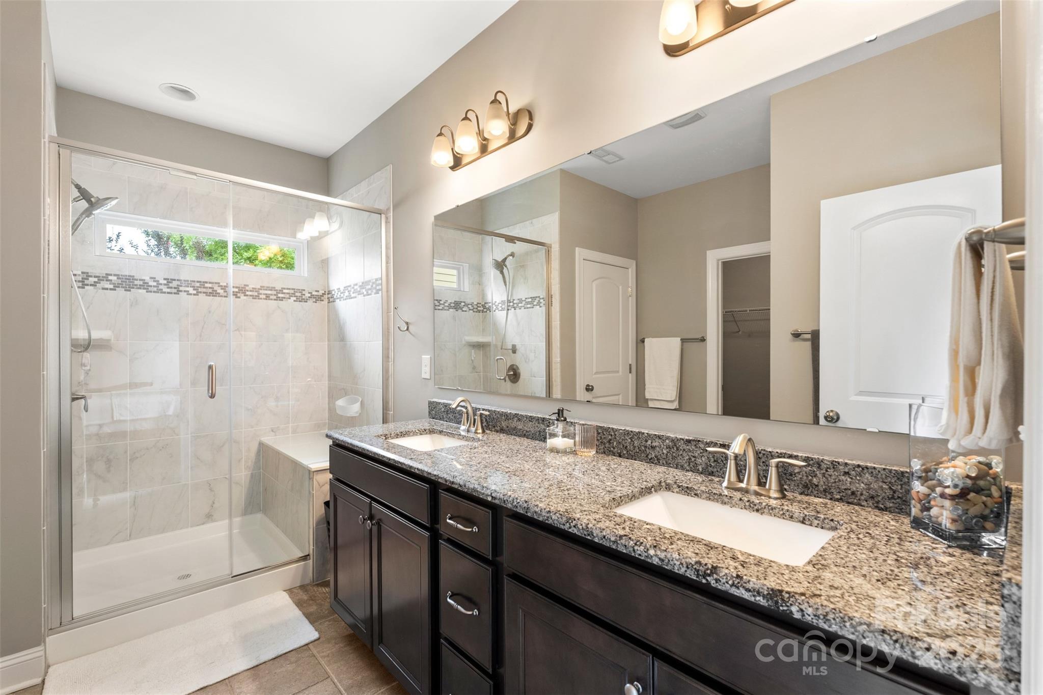 2934 Hiddenbrook Way Fort Mill, SC 29707 - Photo 18 of 45