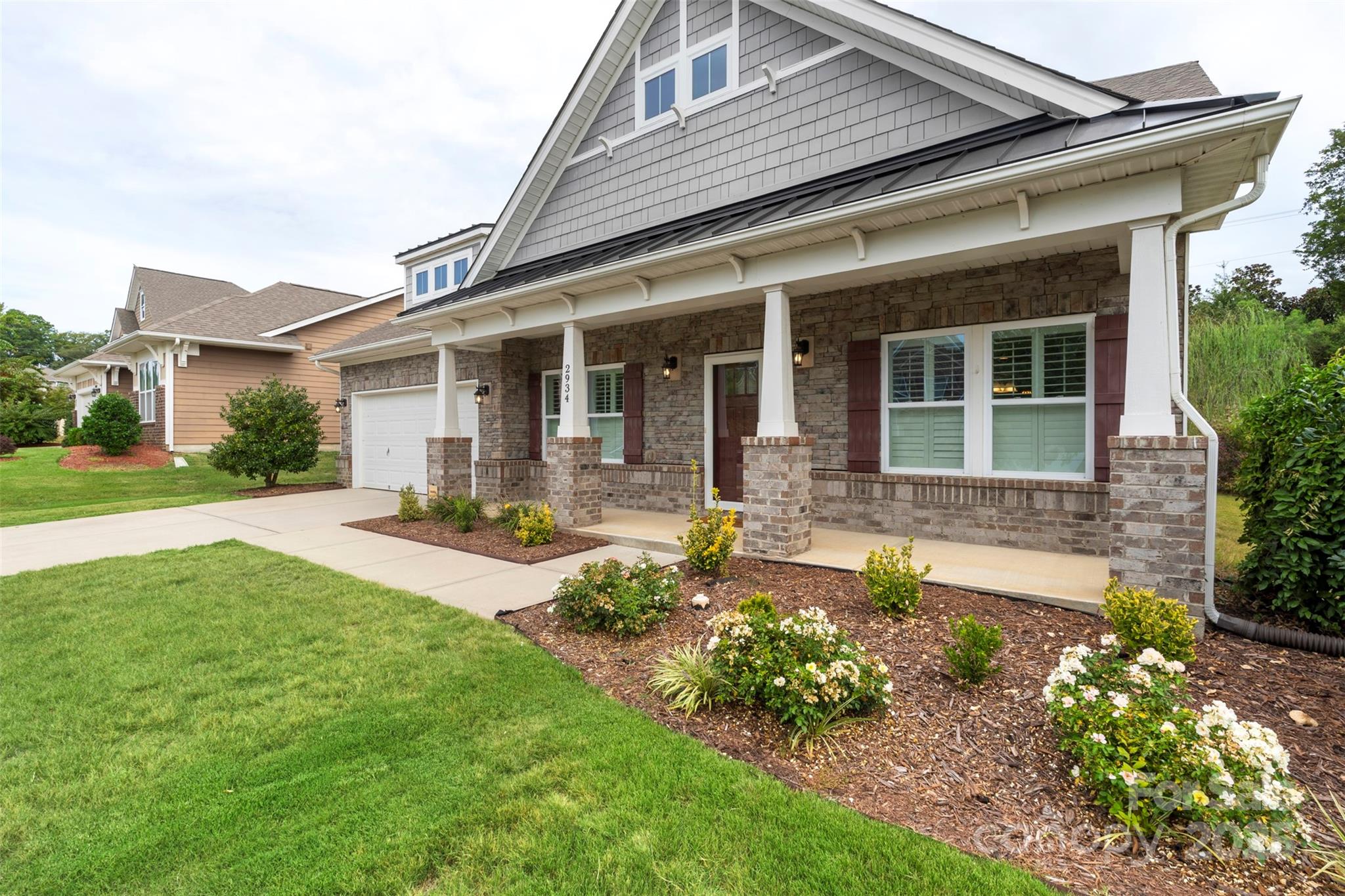 2934 Hiddenbrook Way Fort Mill, SC 29707 - Photo 2 of 45