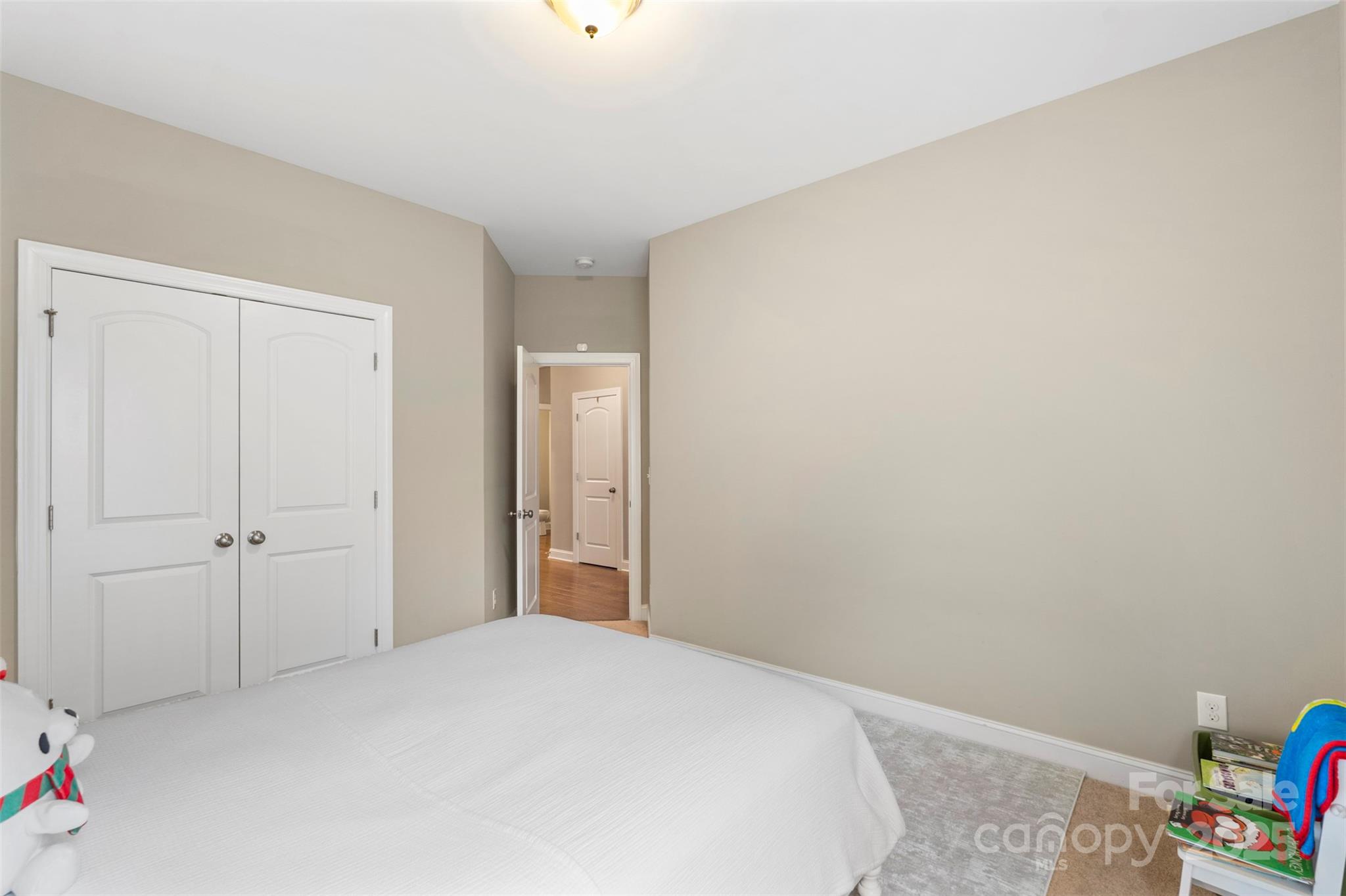 2934 Hiddenbrook Way Fort Mill, SC 29707 - Photo 23 of 45