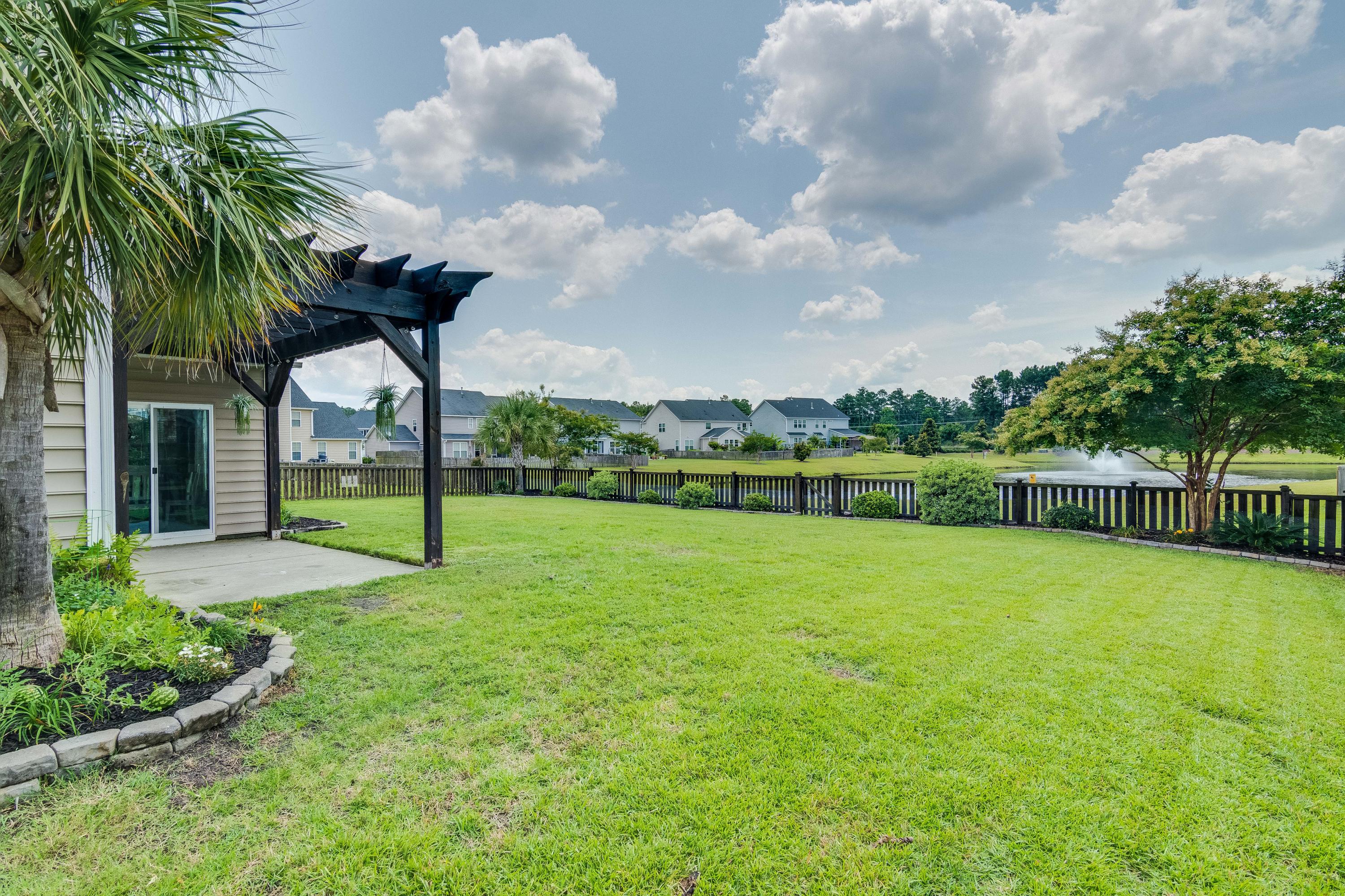 153 Royal Star Road Summerville, SC 29486 - Photo 4 of 44 royalstar-6