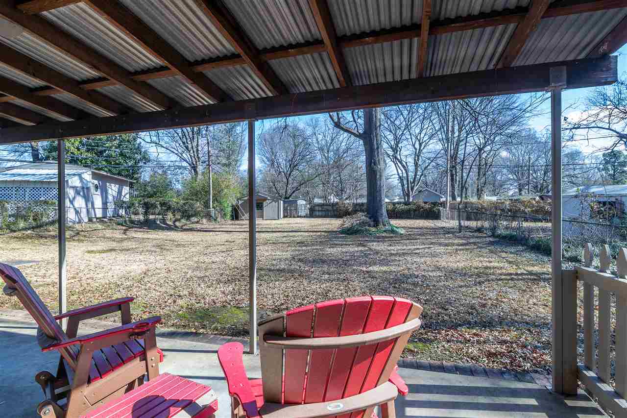 1436 Woodston Road Memphis, TN 38117 - Photo 2 of 22