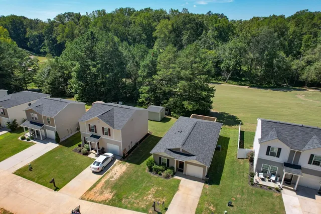 $209,900 | 240 Cotton Creek Drive, Spartanburg, SC 29302