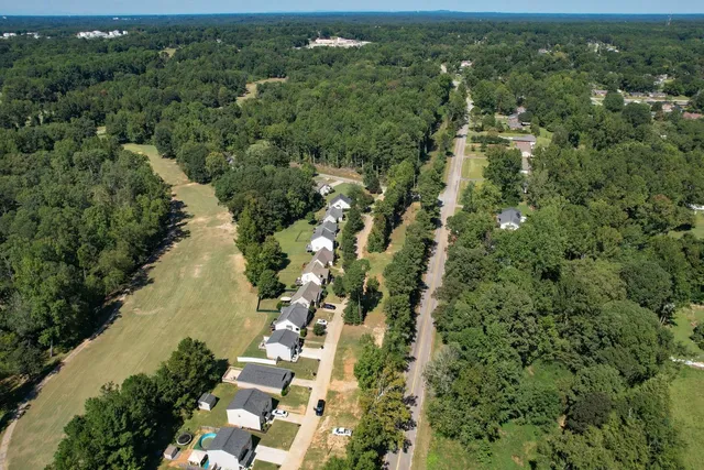 $209,900 | 240 Cotton Creek Drive, Spartanburg, SC 29302