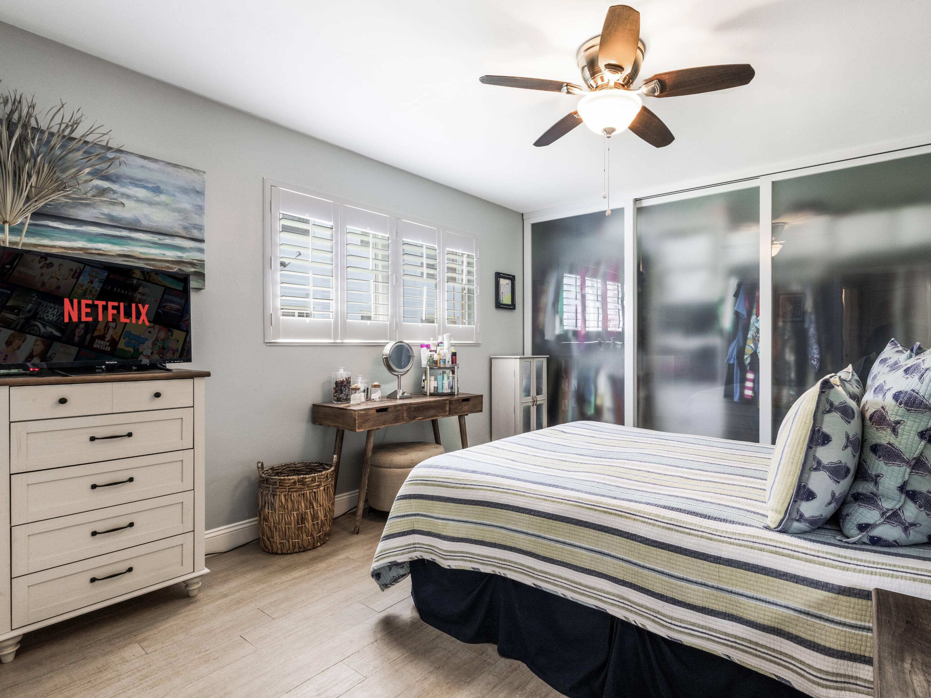 2753 Northeast 28th Street, Unit 2E Lighthouse Point, FL 33064 - Photo 6 of 13 Bedroom