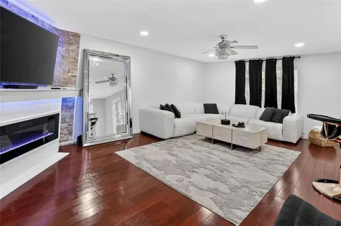 $390,900 | 510 Platoro Court Southwest, Atlanta, GA 30331