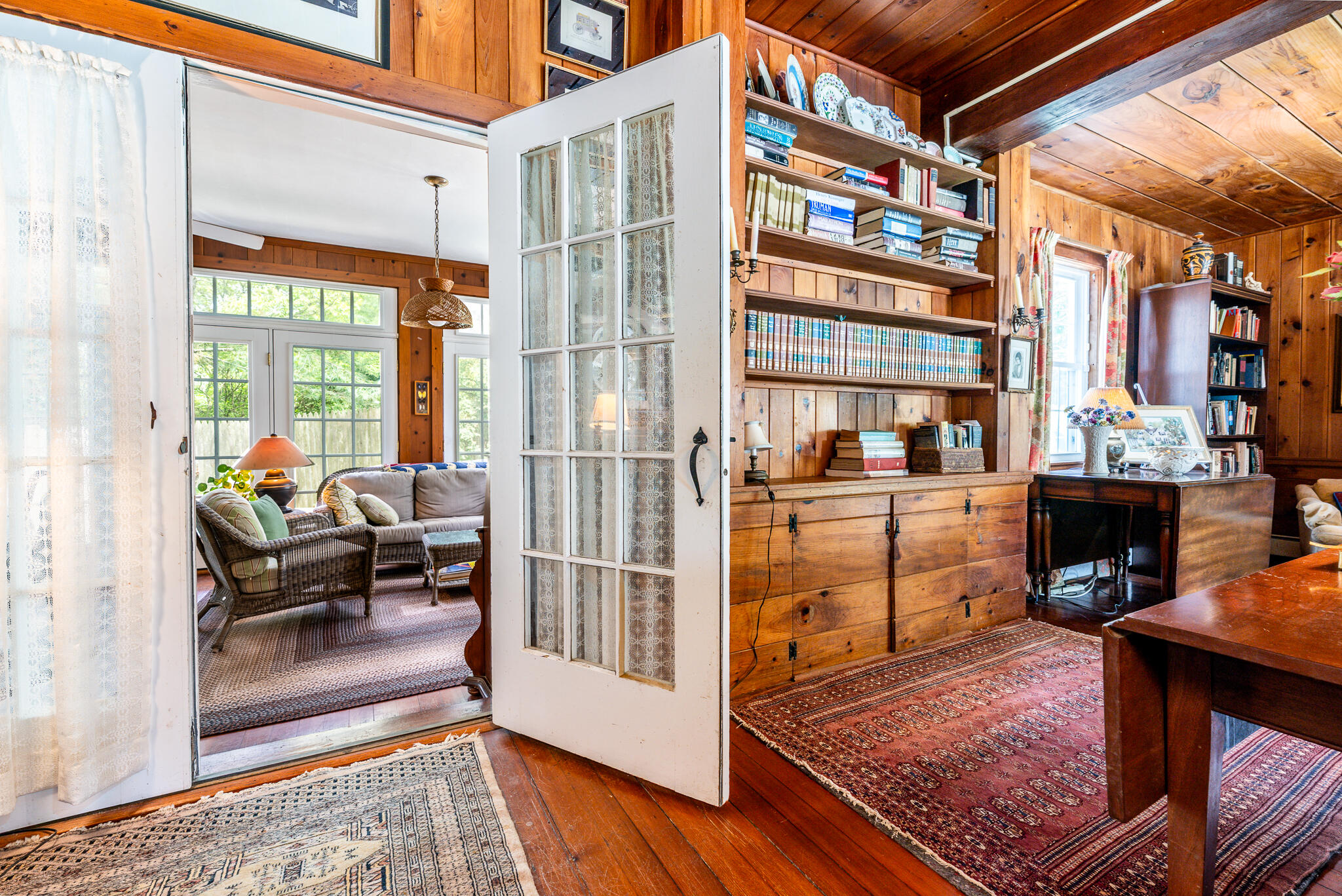156 East Bay Road Osterville, MA 02655 - Photo 8 of 36 livroom1