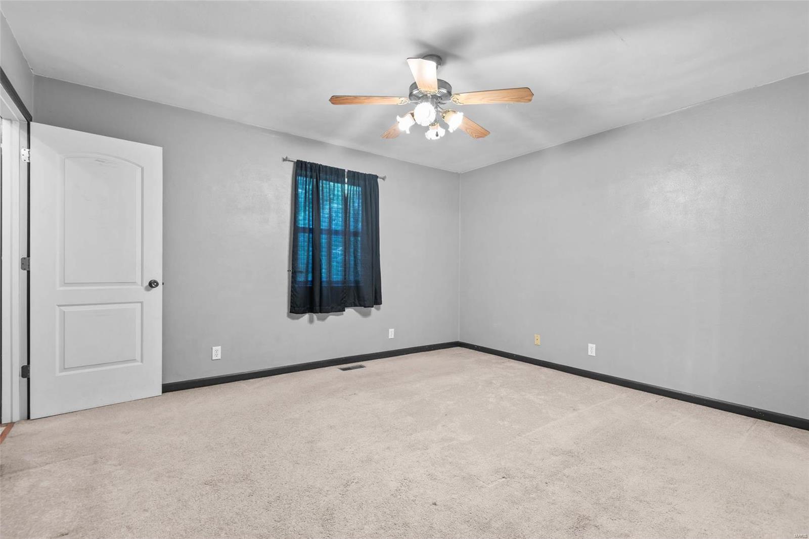 39 Innsbruck Lane Shiloh, IL 62221 - Photo 15 of 24 Gallery Image 15