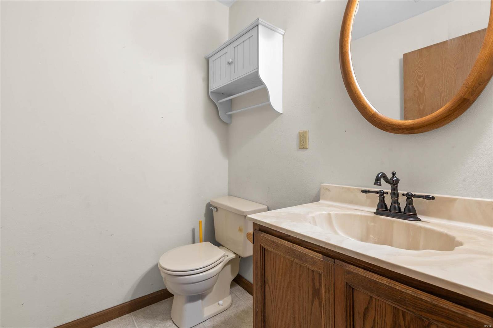 39 Innsbruck Lane Shiloh, IL 62221 - Photo 21 of 24 Gallery Image 21