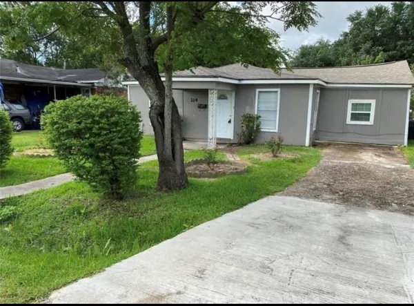$1,400 | 314 New Mexico Street, Houston, TX 77029