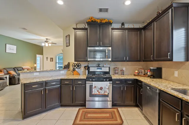 $250,000 | 7510 Fettle Lane, Conroe, TX 77304