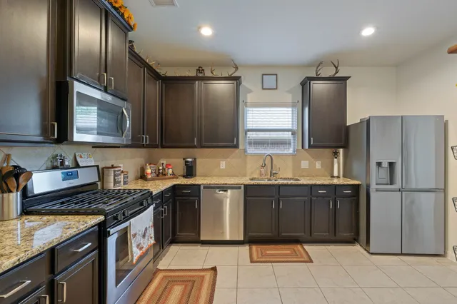 $250,000 | 7510 Fettle Lane, Conroe, TX 77304