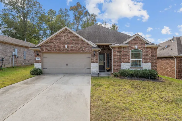 $250,000 | 7510 Fettle Lane, Conroe, TX 77304