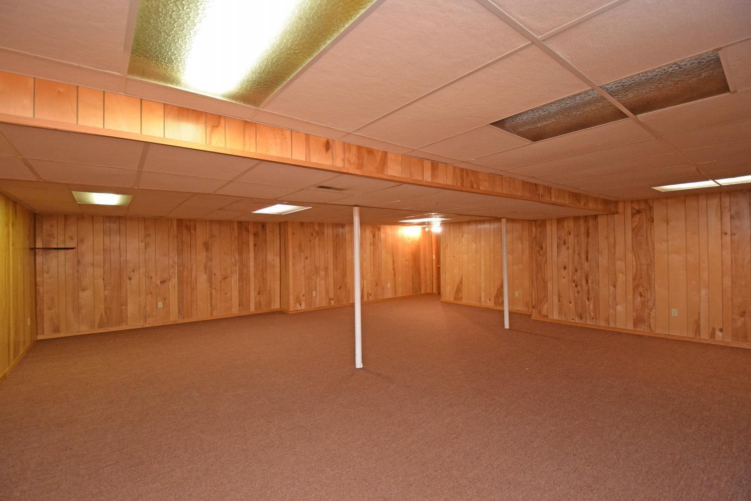 6953 Stonington Road Cincinnati, OH 45230 - Photo 35 of 40 Gallery Image 35