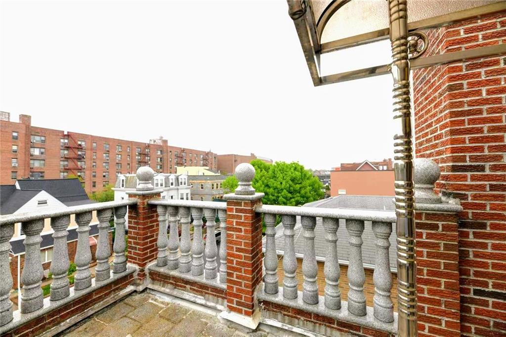 69 Bay 20th Street, Unit 3A Brooklyn, NY 11214 - Photo 3 of 23