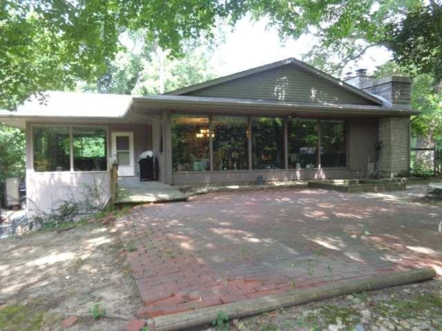 3611 Chamberlain Road Buchanan, MI 49107 - Photo 2 of 20 Front