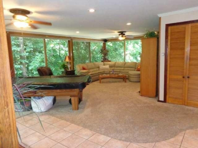 3611 Chamberlain Road Buchanan, MI 49107 - Photo 9 of 20 Family room