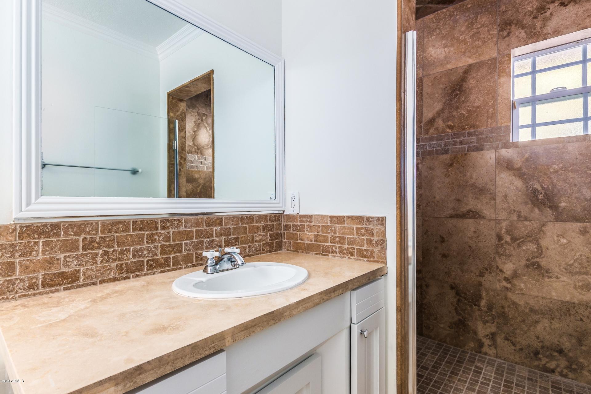 511 West McLellan Boulevard Phoenix, AZ 85013 - Photo 23 of 57 McLellan (39)