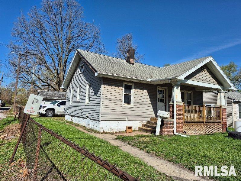 1439 North Jasper Street Decatur, IL 62526 - Photo 2 of 12 Gallery Image 2