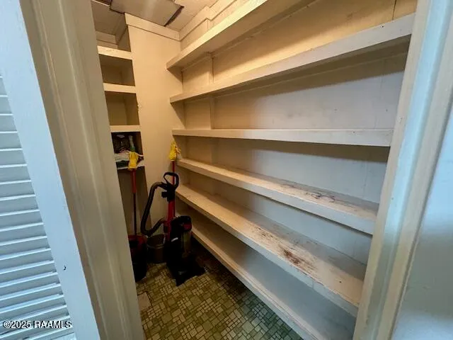 $202,500 | 307 3rd Street, Abbeville, LA 70510