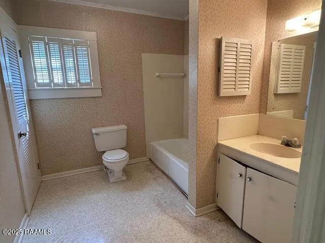 $202,500 | 307 3rd Street, Abbeville, LA 70510