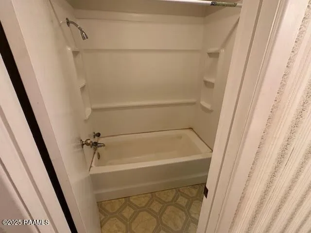 $202,500 | 307 3rd Street, Abbeville, LA 70510