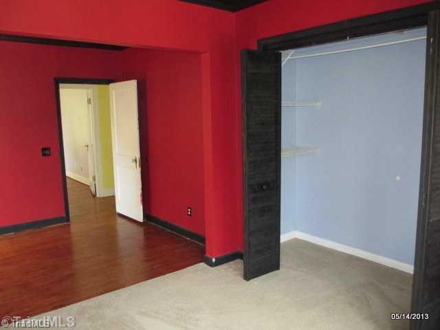 320 Oak Summit Road Winston-Salem, NC 27105 - Photo 8 of 10 Interior Space/Layout.