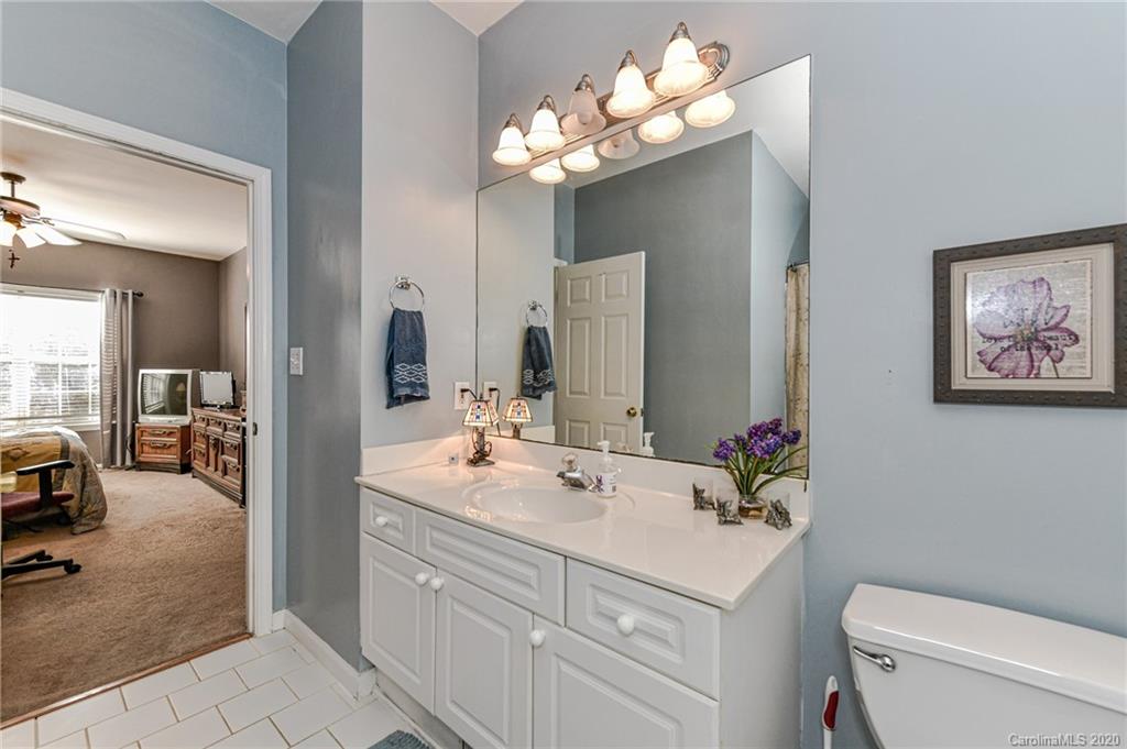 9104 Pitcairn Drive Tega Cay, SC 29708 - Photo 20 of 36