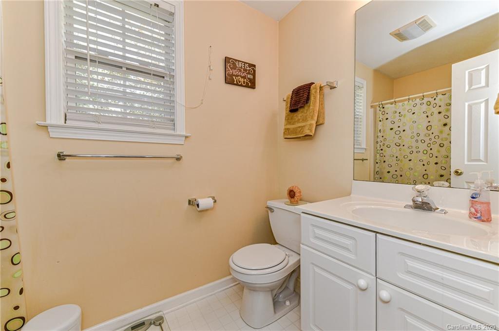 9104 Pitcairn Drive Tega Cay, SC 29708 - Photo 23 of 36
