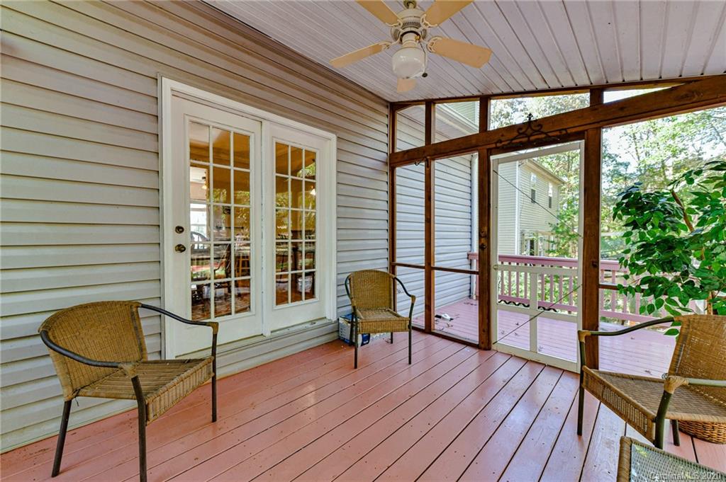 9104 Pitcairn Drive Tega Cay, SC 29708 - Photo 28 of 36