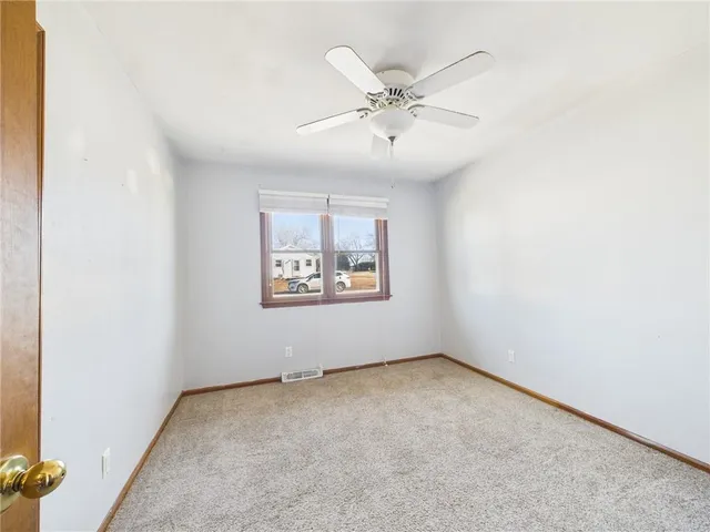 $240,000 | 611 Short Street, Knob Noster, MO 65336