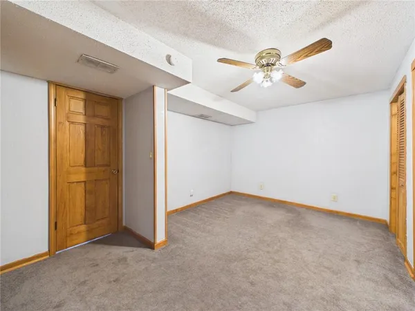 $239,000 | 611 Short Street, Knob Noster, MO 65336