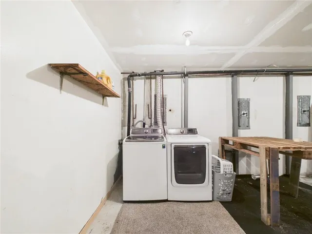 $239,000 | 611 Short Street, Knob Noster, MO 65336