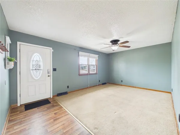 $239,000 | 611 Short Street, Knob Noster, MO 65336