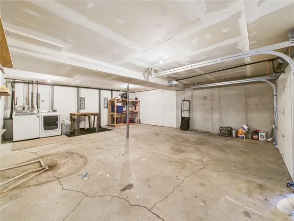 $239,000 | 611 Short Street, Knob Noster, MO 65336