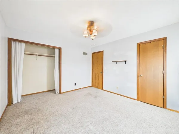 $239,000 | 611 Short Street, Knob Noster, MO 65336