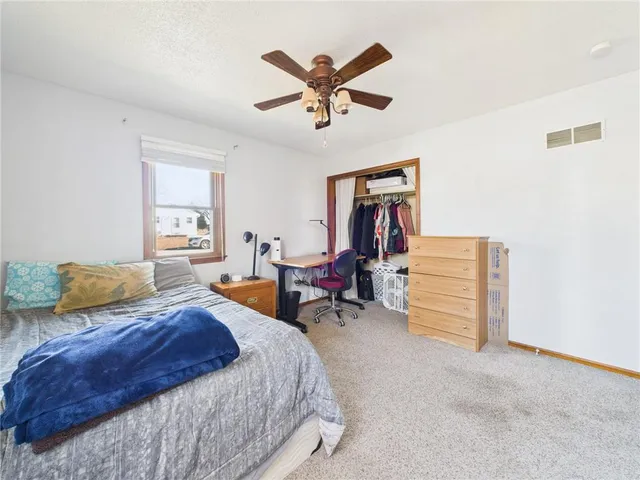 $240,000 | 611 Short Street, Knob Noster, MO 65336