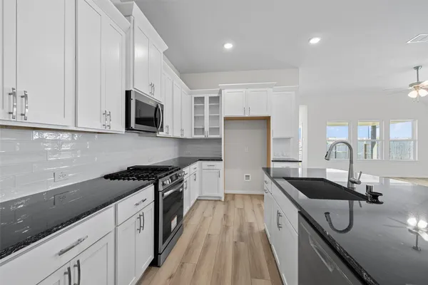 $377,990 | 3007 Myrtle Bch Lane, League City, TX 77573