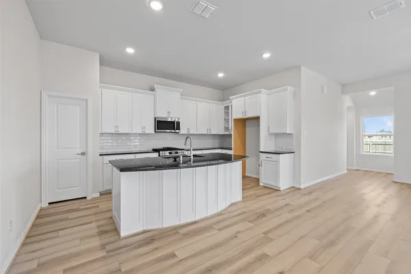 $377,990 | 3007 Myrtle Bch Lane, League City, TX 77573