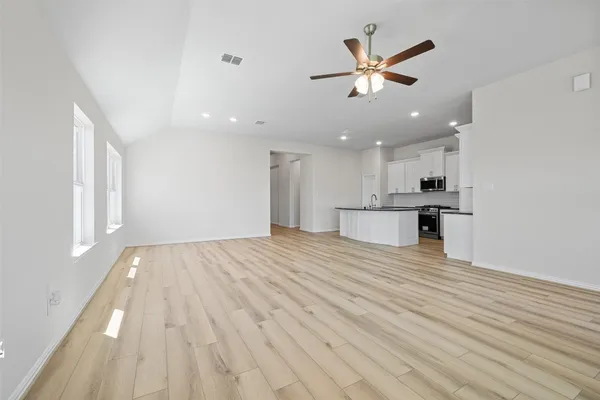$377,990 | 3007 Myrtle Bch Lane, League City, TX 77573