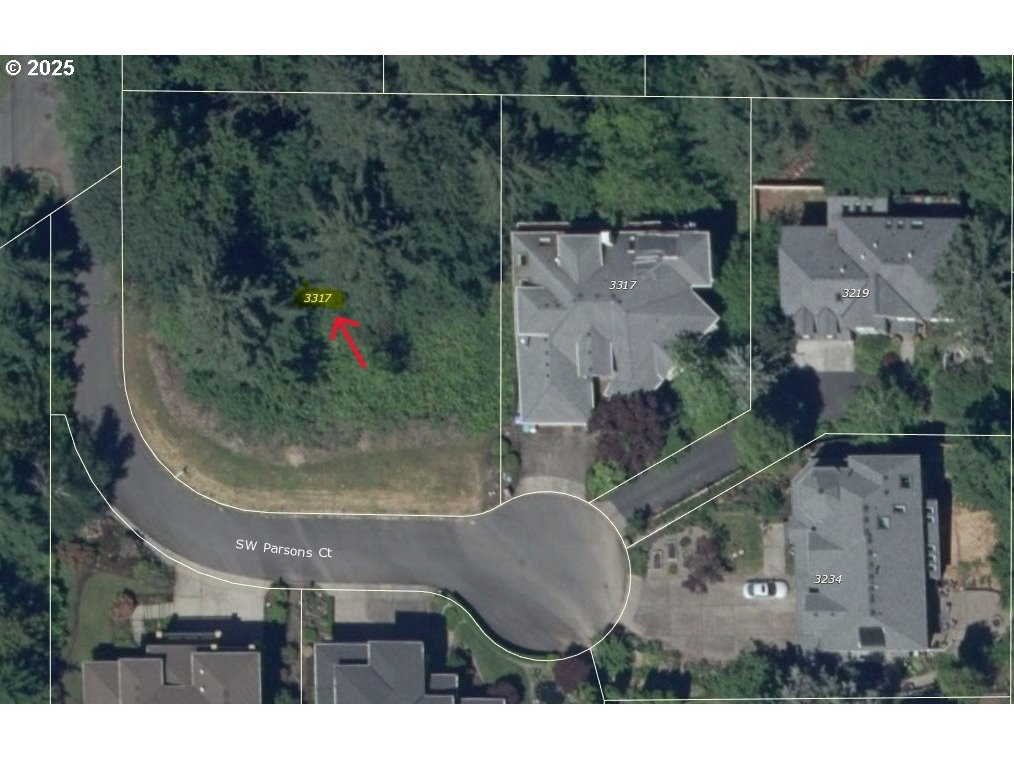 3317 Southwest Parsons Court Portland, OR 97219 - Photo 9 of 15 a picture of a room with a mountain view