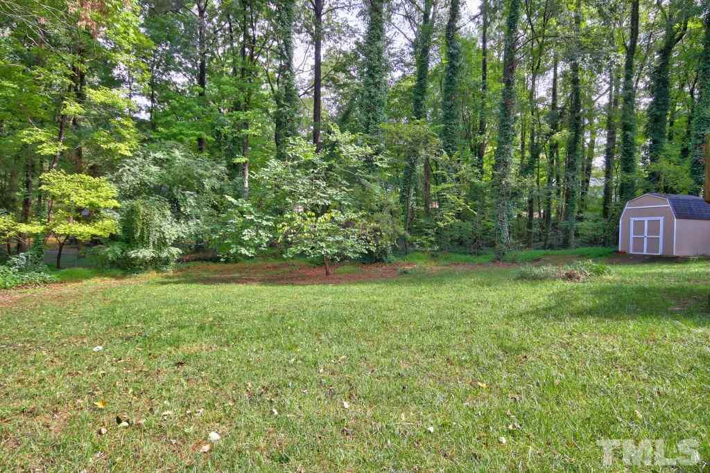 7609 Rambeau Circle Raleigh, NC 27613 - Photo 19 of 22 a view of a garden