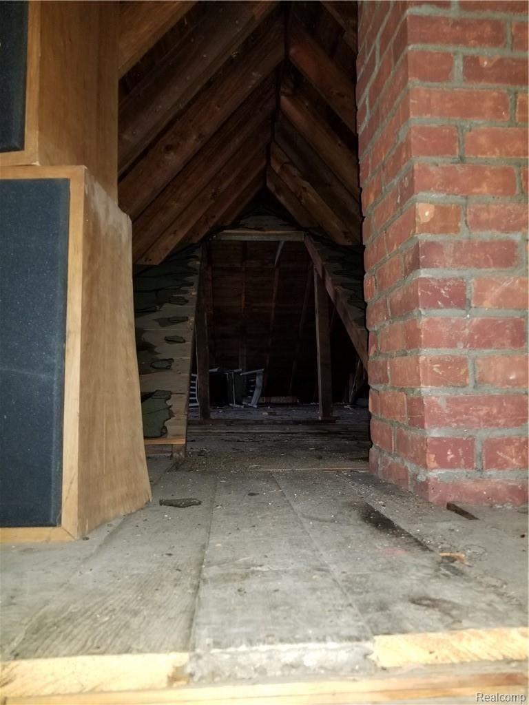 22507 Ridgeway Street St. Clair Shores, MI 48080 - Photo 16 of 18 Extra attic storage