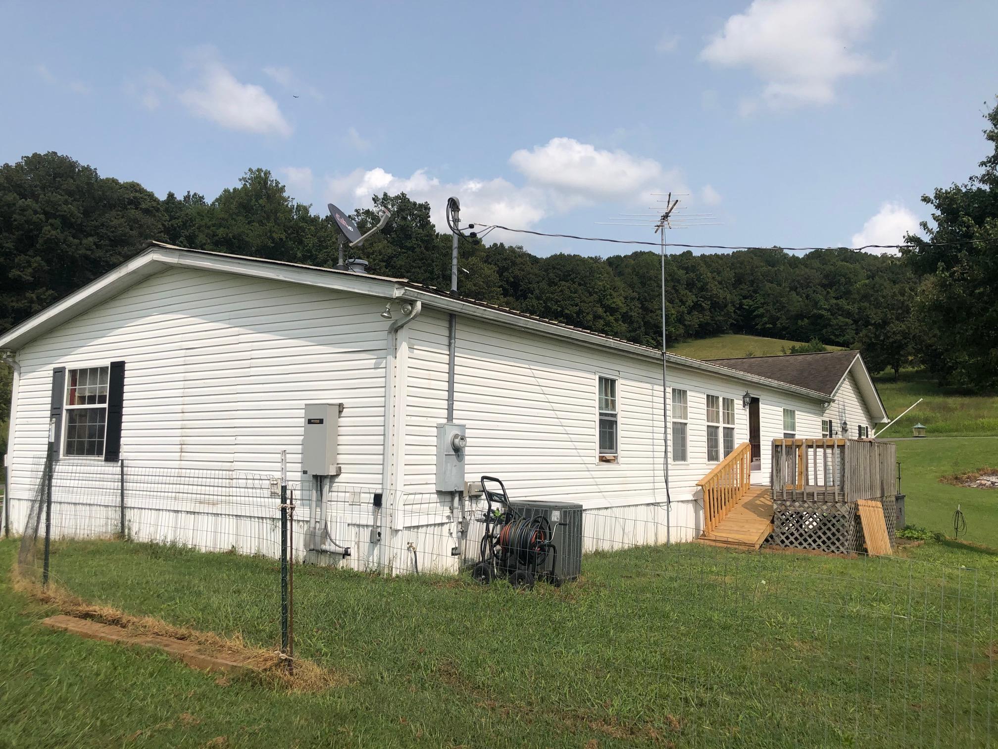 564 Collins Road Blaine, TN 37709 - Photo 4 of 39 IMG_0700 - Copy