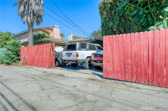 $1,350,000 | 12623 Harris Avenue, Lynwood, CA 90262